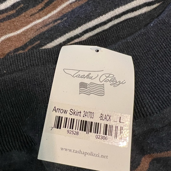 Tasha Polizzi NWT arrow skirt and tunic top - Picture 2 of 7